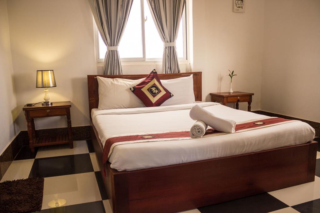 Overflow Guesthouse เสียมราฐ ภายนอก รูปภาพ