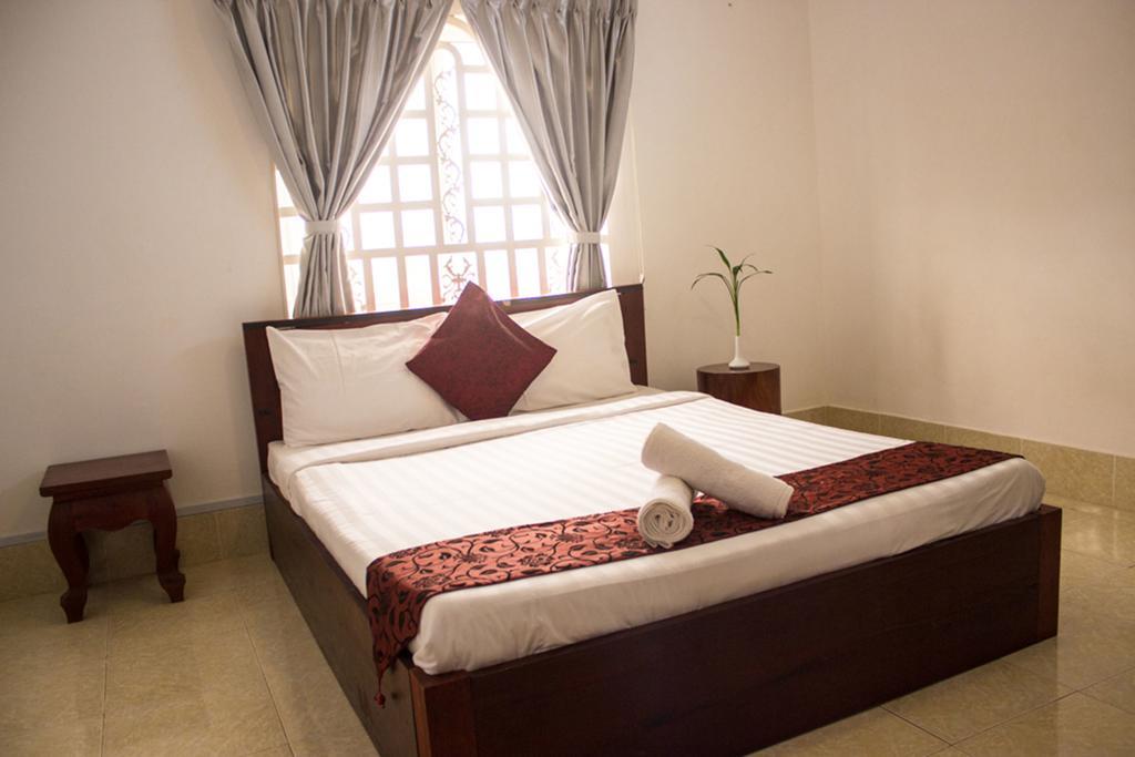 Overflow Guesthouse เสียมราฐ ภายนอก รูปภาพ