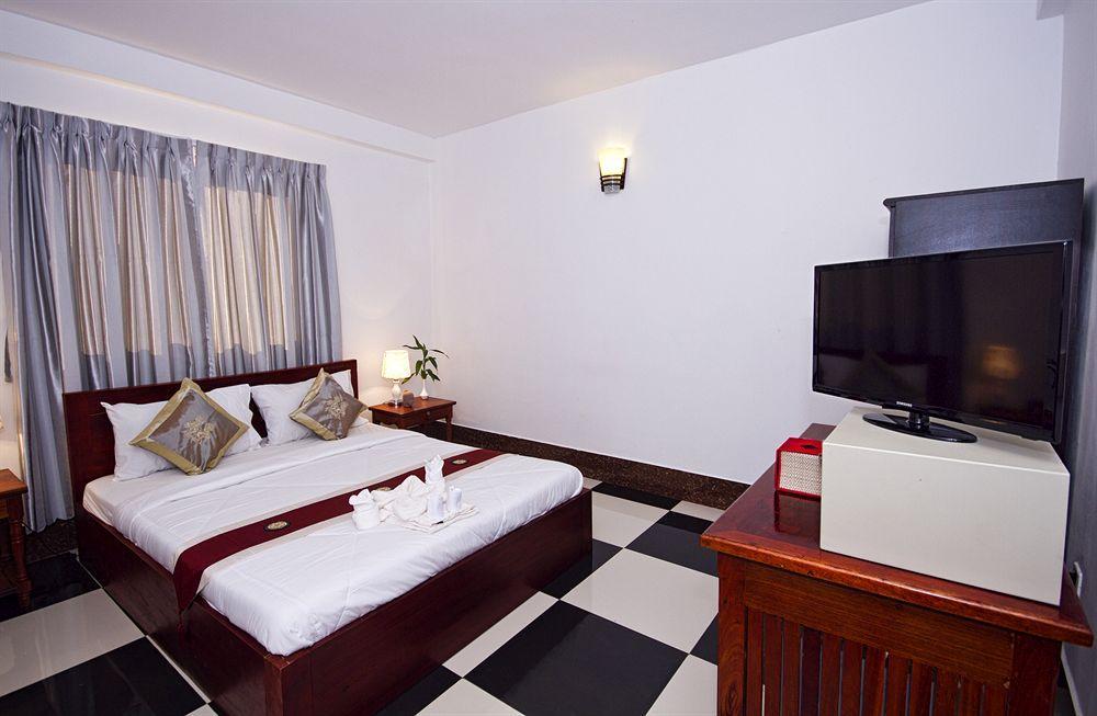 Overflow Guesthouse เสียมราฐ ภายนอก รูปภาพ