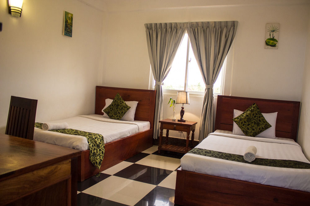 Overflow Guesthouse เสียมราฐ ภายนอก รูปภาพ